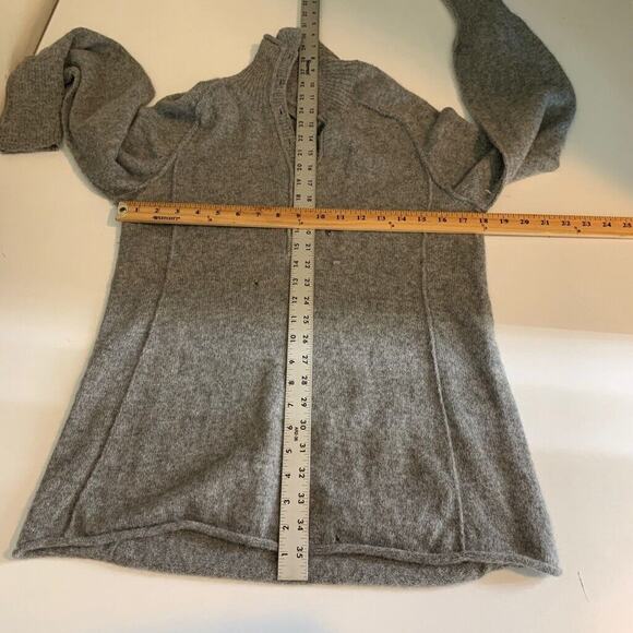 Peruvian Connection Sweater Womens L Large Gray Soft Alpaca Half Button *READ - Picture 10 of 16